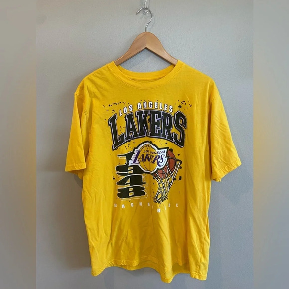 LOS ANGELES LAKERS NBA Yellow 1948 Men’s T Shirt Size XXL - Picture 1 of 9